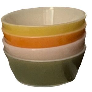 4 Federal Glass Vibtage 5" bowls Bowls yellow, orange, green and white